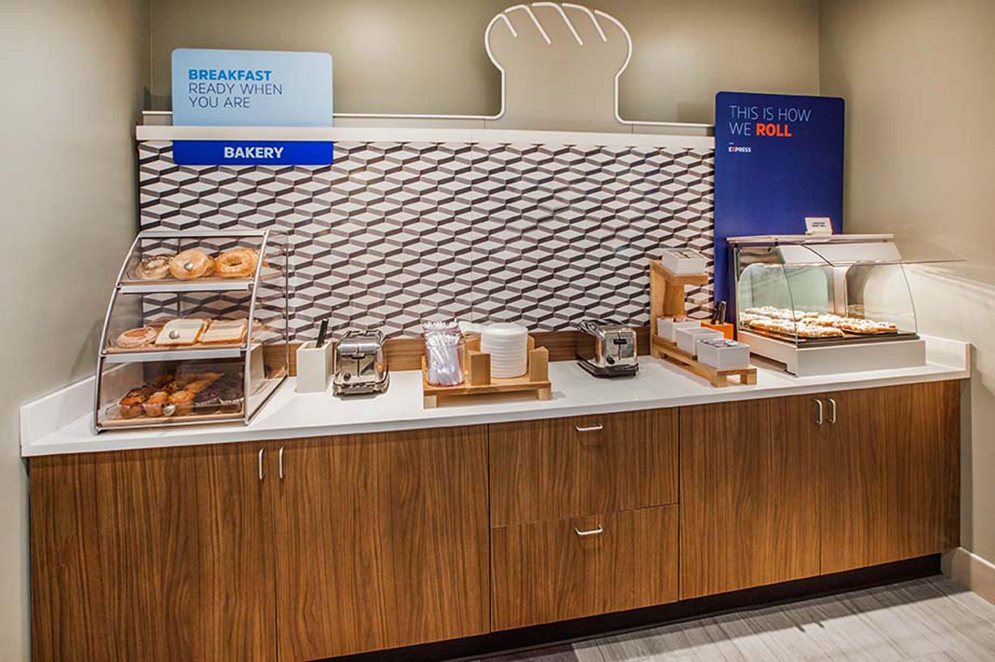Holiday Inn Express Hotel & Suites Dallas Lewisville By Ihg Exteriör bild