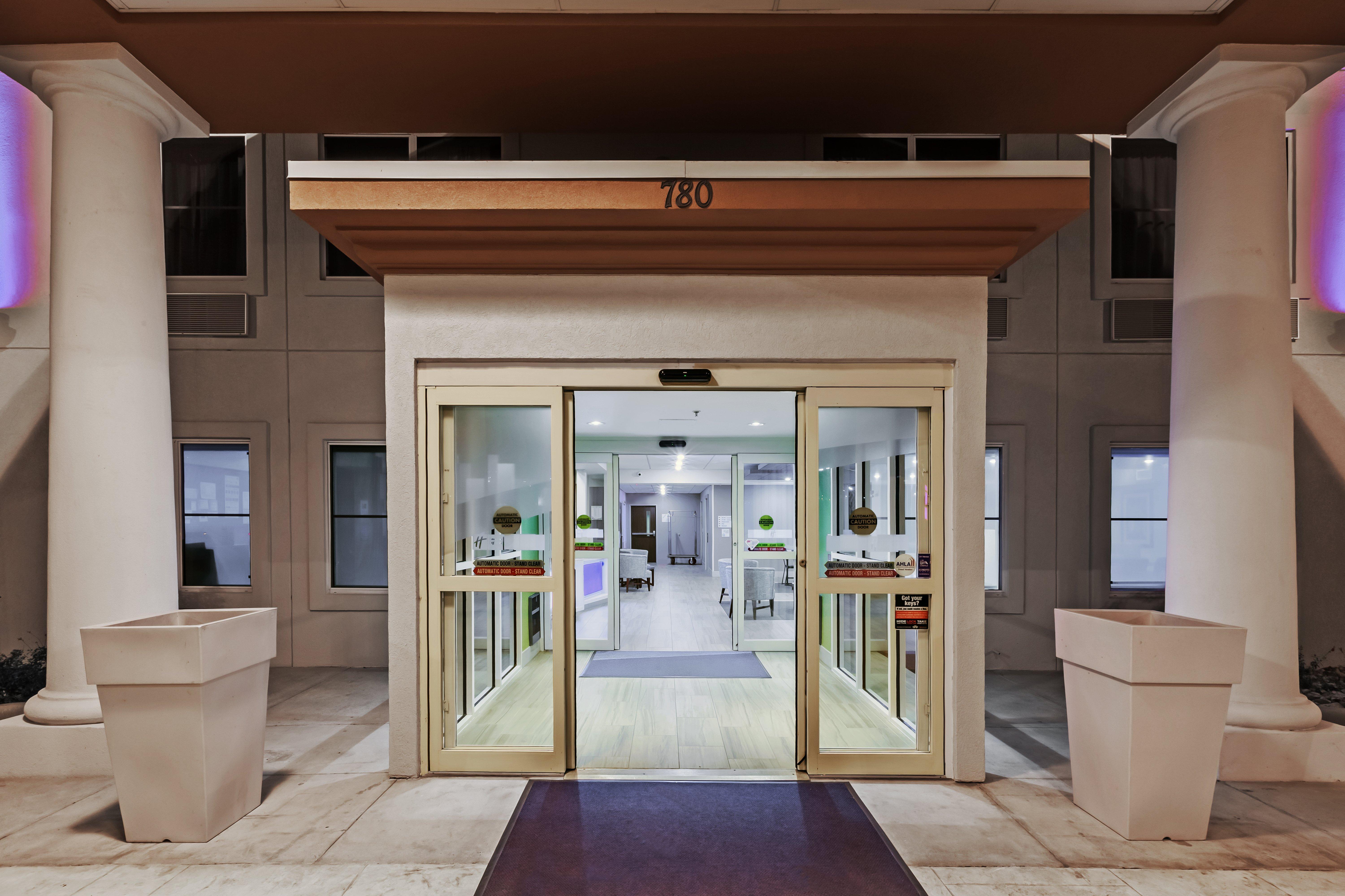 Holiday Inn Express Hotel & Suites Dallas Lewisville By Ihg Exteriör bild